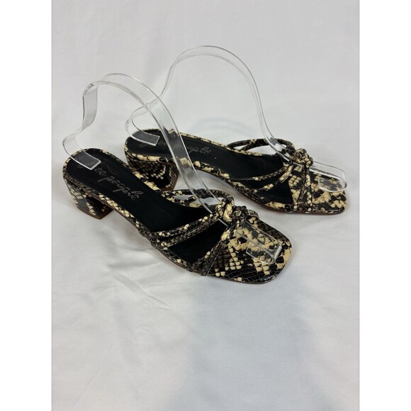 Free People Petra Strappy Sandals Cream Black Snake Print Size 38 Low Block Heel - Picture 2 of 12